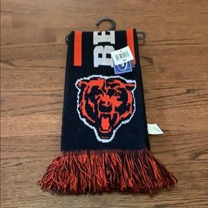 BEARS scarf